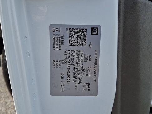 Used 2022 GMC Savana 2500 w/ Driver Convenience Package RWD image 29