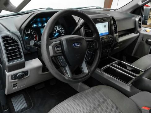 Used 2020 Ford F150 XLT image 3