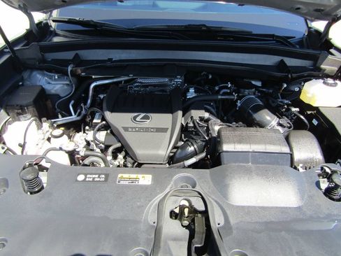 Used 2025 Lexus TX 500h AWD w/ Technology Package image 47