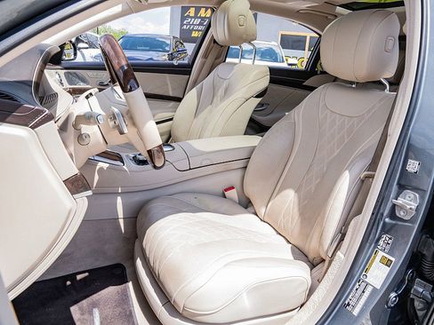 Used 2018 Mercedes-Benz S 560 Sedan image 14