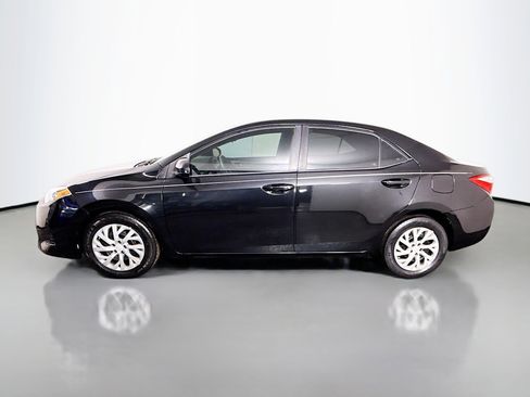 Used 2018 Toyota Corolla L image 6