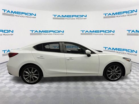 Used 2018 MAZDA MAZDA3 Grand Touring image 6