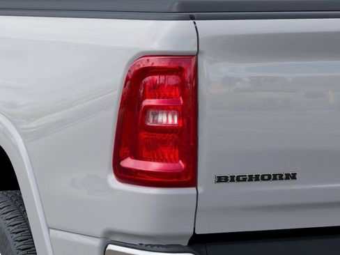 New 2026 RAM 1500 4x4 Crew Cab image 9