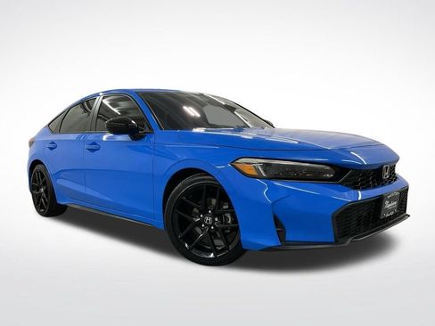 Used 2025 Honda Civic Sport image 4