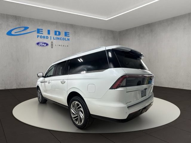 New 2027 Lincoln Navigator L Reserve AWD/4WD image 5