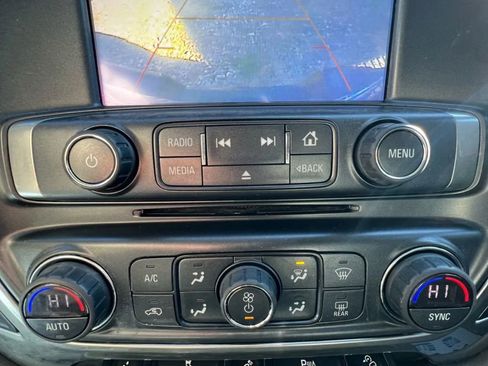 Used 2018 Chevrolet Silverado 1500 LTZ Z71 w/ LTZ Plus Package image 17