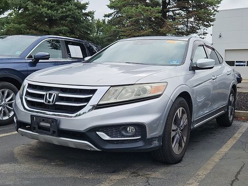 Used 2013 Honda Crosstour EX-L image 3