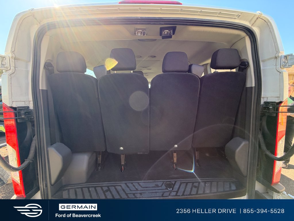 Used 2023 Ford Transit 350 XLT RWD image 5