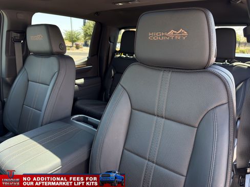 Used 2026 Chevrolet Silverado 1500 High Country w/ Midnight Edition AWD/4WD image 19