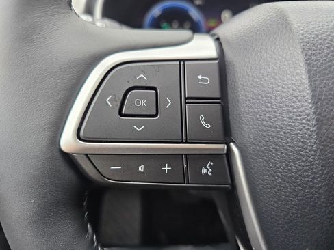 New 2026 Toyota Highlander Limited AWD/4WD image 32