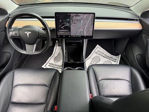 Used 2019 Tesla Model 3 Mid Range RWD image 41