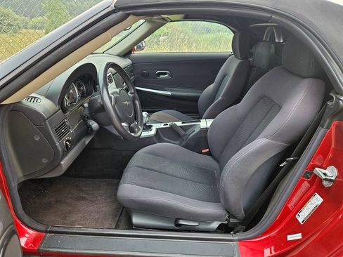 Used 2006 Chrysler Crossfire Convertible w/ Special Edition Group RWD image 9