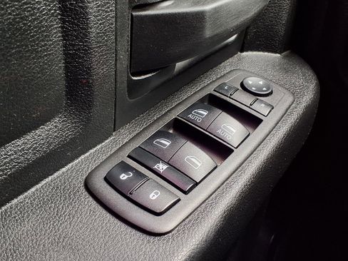 Used 2022 RAM 2500 Tradesman AWD/4WD image 12