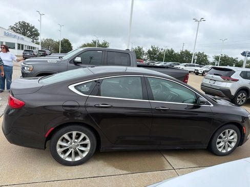 Used 2015 Chrysler 200 C FWD image 4