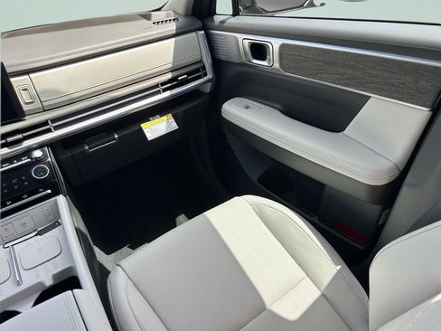 New 2026 Hyundai Santa Fe Limited FWD image 21