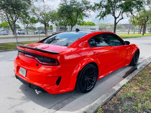 Used 2021 Dodge Charger Scat Pack RWD image 5