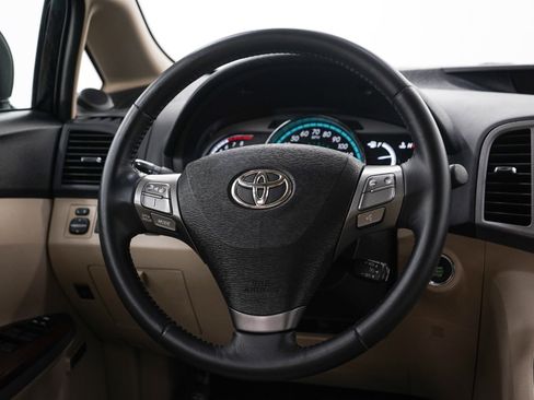 Used 2009 Toyota Venza AWD image 18