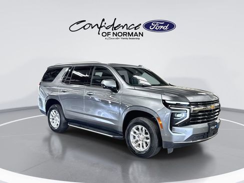 Used 2025 Chevrolet Tahoe LT RWD image 11