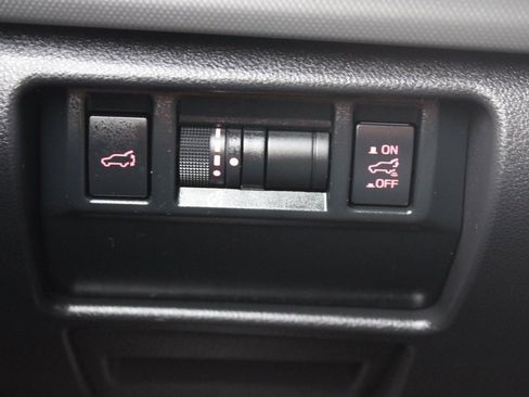 Used 2025 Subaru Forester Sport image 13