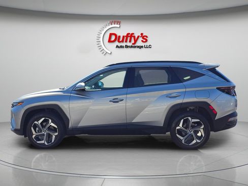 Used 2023 Hyundai Tucson Limited AWD/4WD image 16