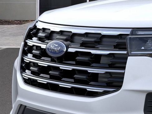New 2026 Ford Explorer Active AWD/4WD image 17