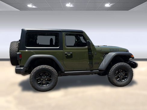 Used 2024 Jeep Wrangler Sport AWD/4WD image 8