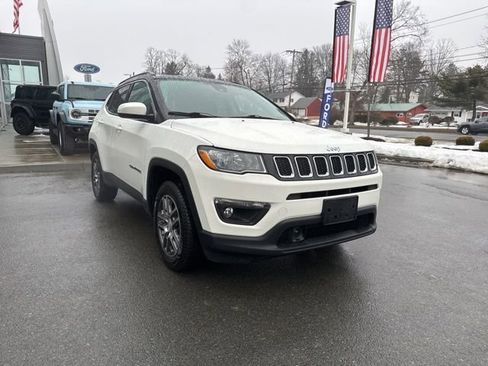 Used 2020 Jeep Compass Latitude image 4