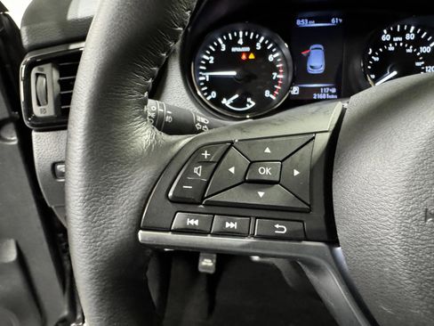 Used 2018 Nissan Rogue Sport SL w/ SL Premium Package image 14