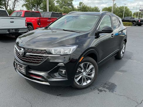 Used 2023 Buick Encore GX Select w/ Experience Buick Package AWD/4WD image 3