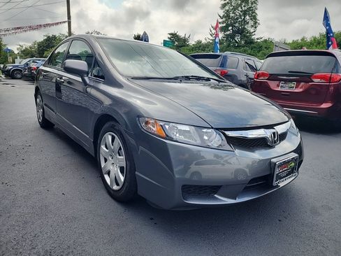 Used 2011 Honda Civic LX image 4