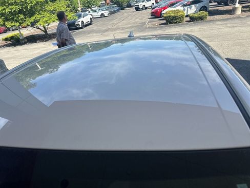 Used 2024 Toyota Camry SE w/ Cold Weather Package FWD image 6