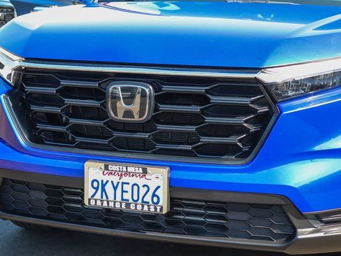 Used 2024 Honda CR-V LX image 10