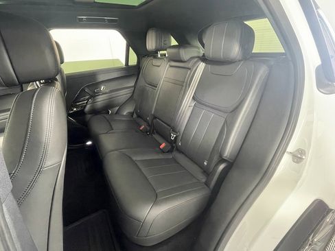 Used 2023 Land Rover Range Rover Sport SE image 28