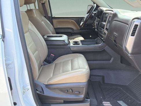 Used 2018 GMC Sierra 1500 Denali w/ Denali Ultimate Package image 27