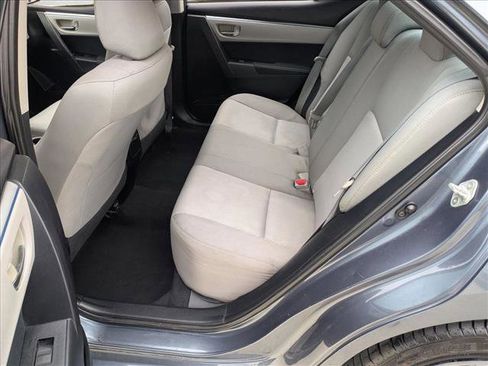 Used 2014 Toyota Corolla LE image 17