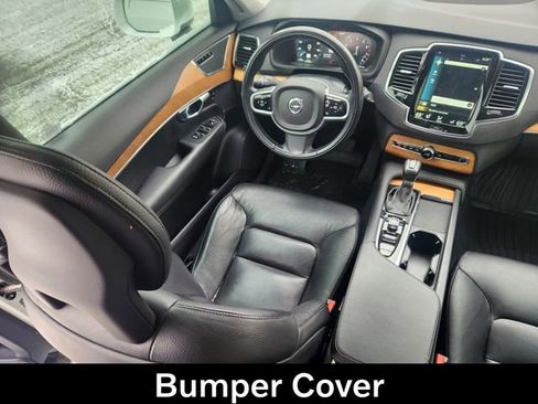 Certified 2021 Volvo XC90 T6 Momentum w/ Advanced Package image 12