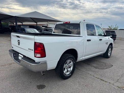 Used 2022 RAM 1500 Tradesman w/ Chrome Appearance Group AWD/4WD image 6