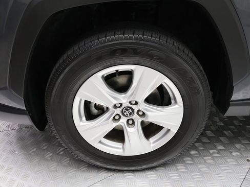 Certified 2021 Toyota RAV4 XLE image 4