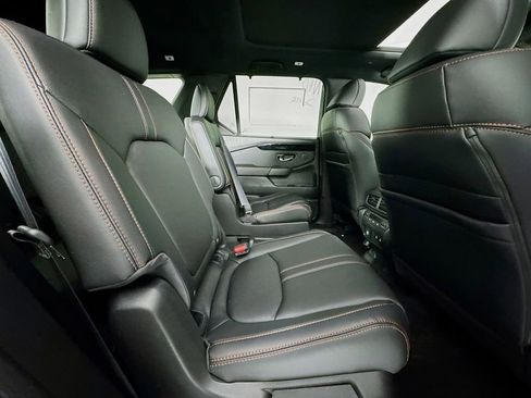 New 2026 Honda Pilot TrailSport image 37
