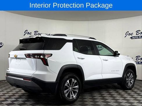 New 2026 Chevrolet Equinox LT w/ Convenience Package II AWD/4WD image 6