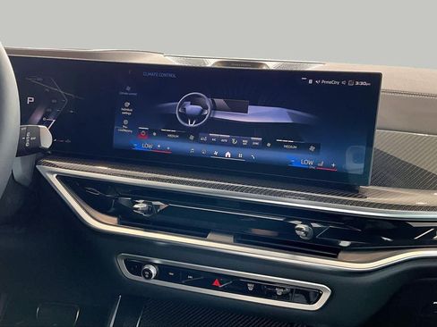 Used 2026 BMW X5 M60i AWD/4WD image 6