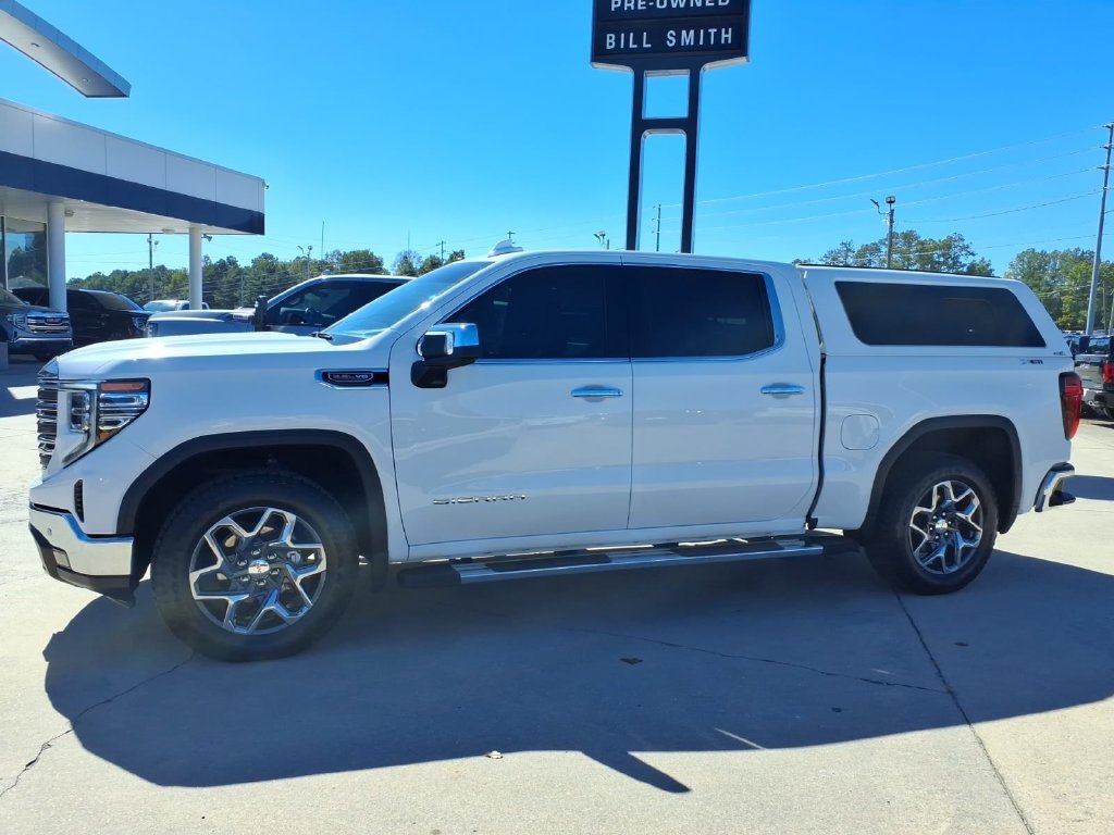 Used 2024 GMC Sierra 1500 SLT w/ SLT Premium Plus Package AWD/4WD image 4