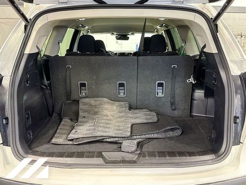 Certified 2025 Subaru Ascent Premium AWD/4WD image 26