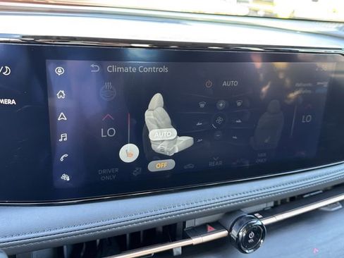 Certified 2024 Nissan Ariya ENGAGE+ image 34