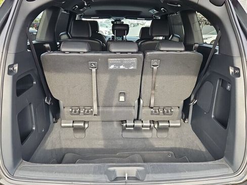 Used 2023 Honda Odyssey Sport image 13