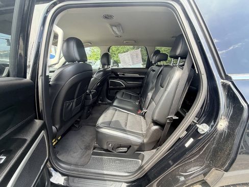 Used 2021 Kia Telluride LX FWD image 46