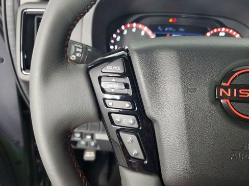 New 2025 Nissan Frontier PRO-4X image 25