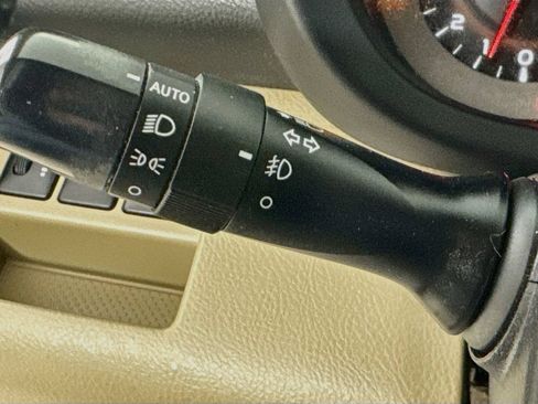 Used 2009 Toyota RAV4 Limited AWD/4WD image 13