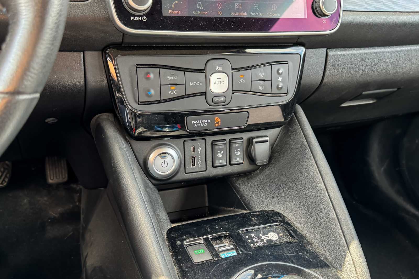 Certified 2025 Nissan Leaf SV Plus FWD image 19