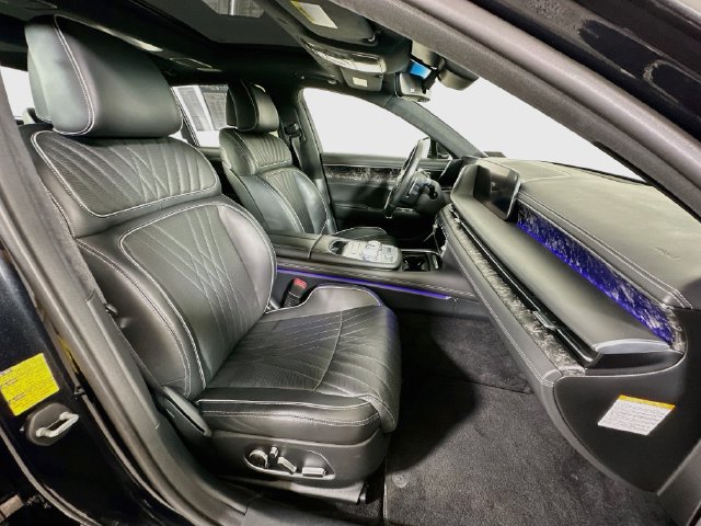 Used 2023 Genesis G90 3.5T AWD/4WD image 36
